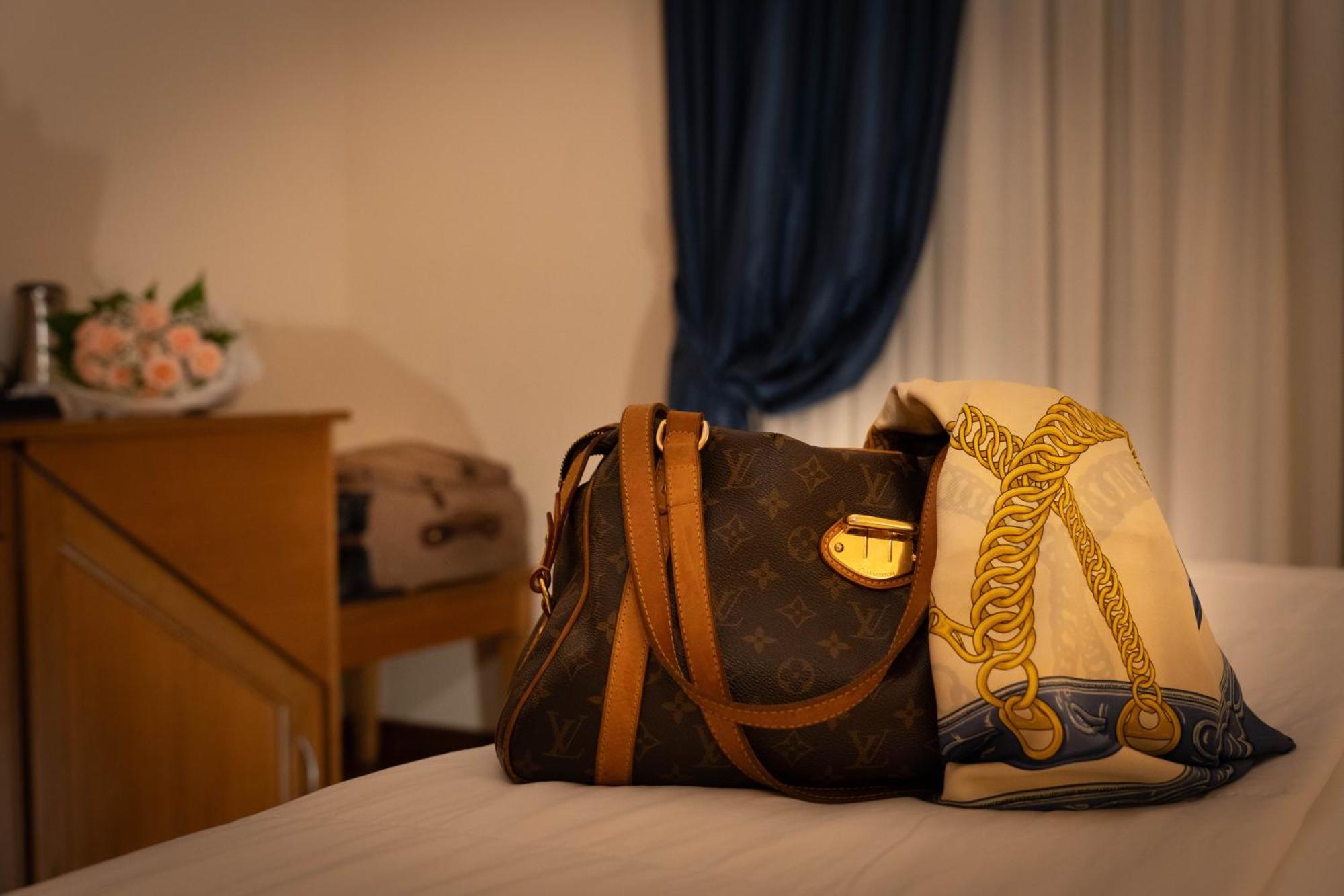 Hotel Iris Genoa Luaran gambar