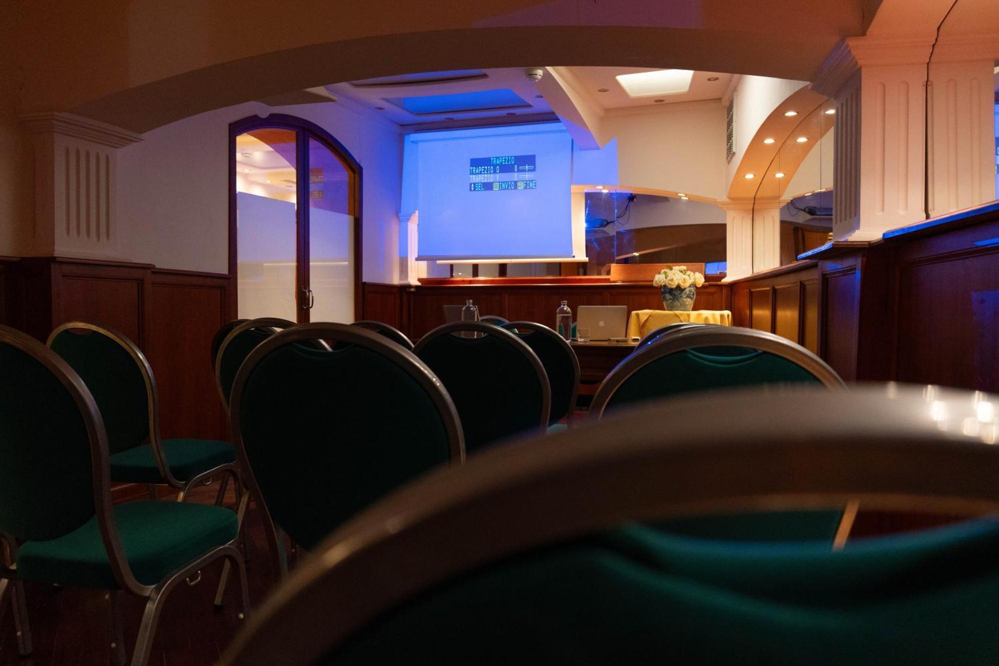 Hotel Iris Genoa Luaran gambar