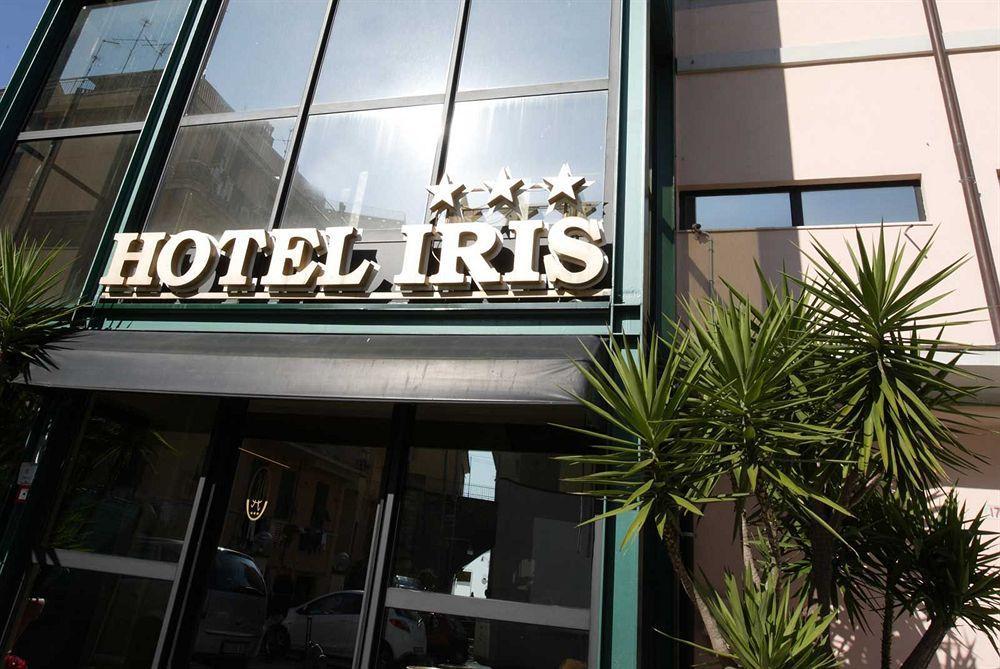 Hotel Iris Genoa Luaran gambar