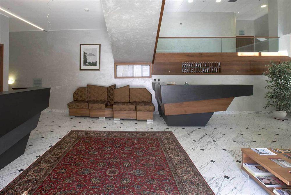 Hotel Iris Genoa Luaran gambar