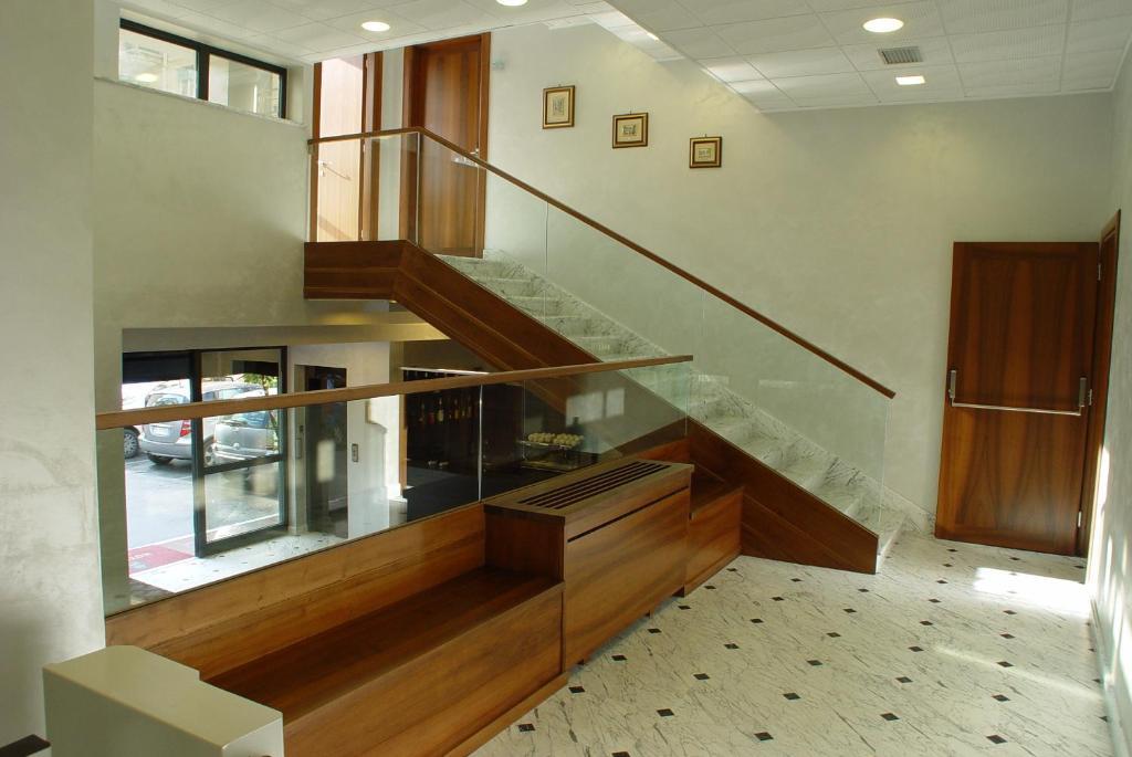 Hotel Iris Genoa Luaran gambar